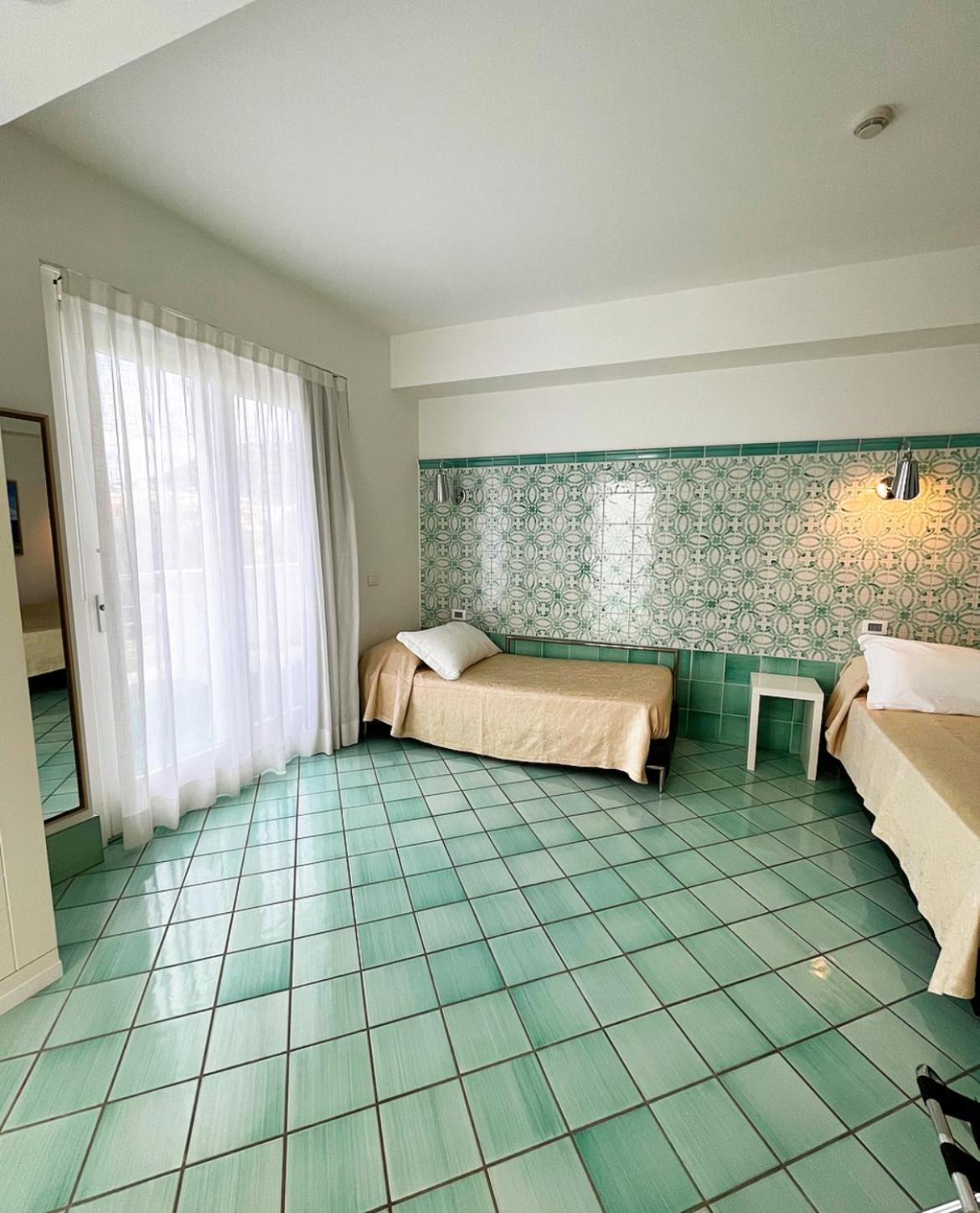 Ganimede Hotel 스펠론가 객실 사진